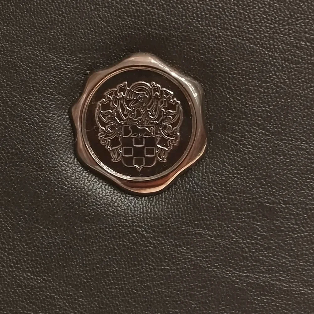 NEW VINCE CAMUTO BLACK BOX